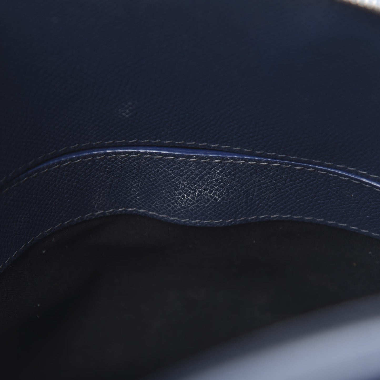 Signature Grained Calfskin Logo S Ville Top Handle Bag Bleu Canopee White