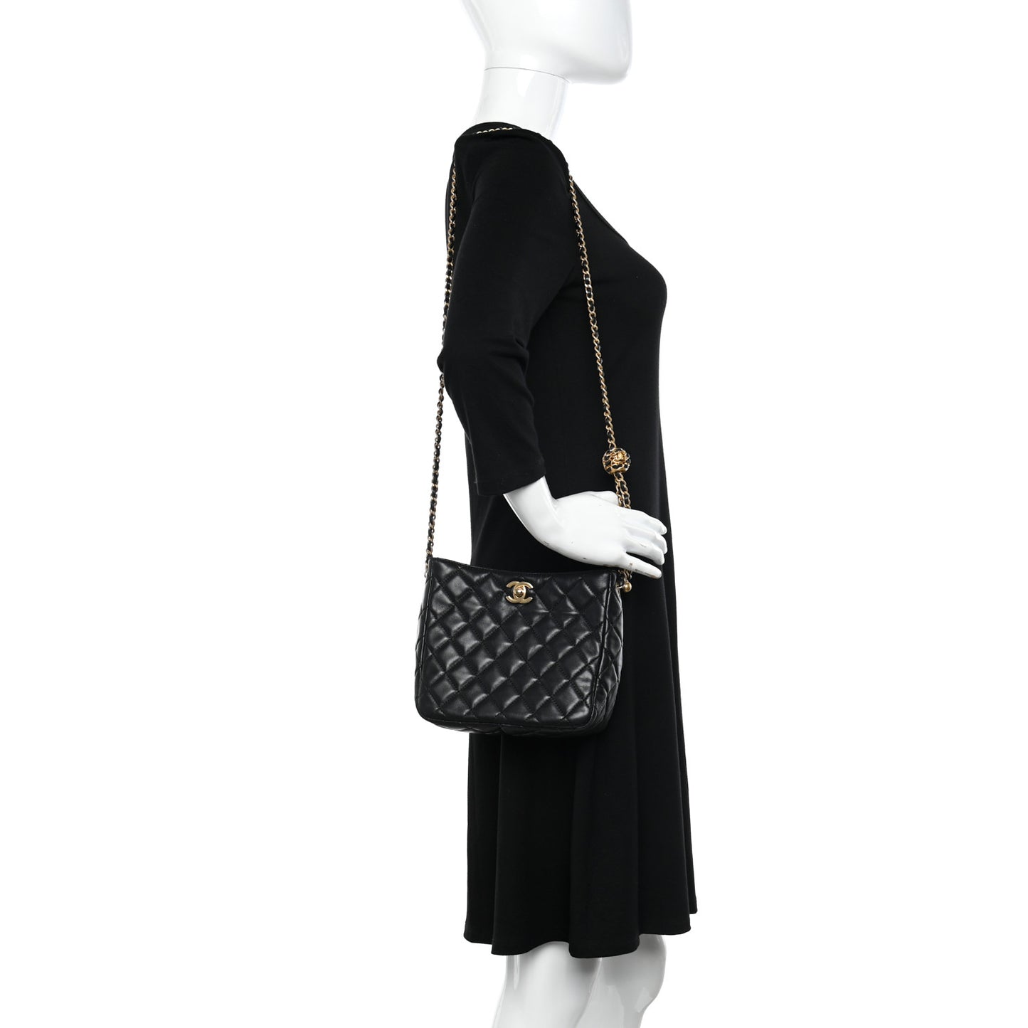 Lambskin Quilted Small Pearl Crush Hobo Black