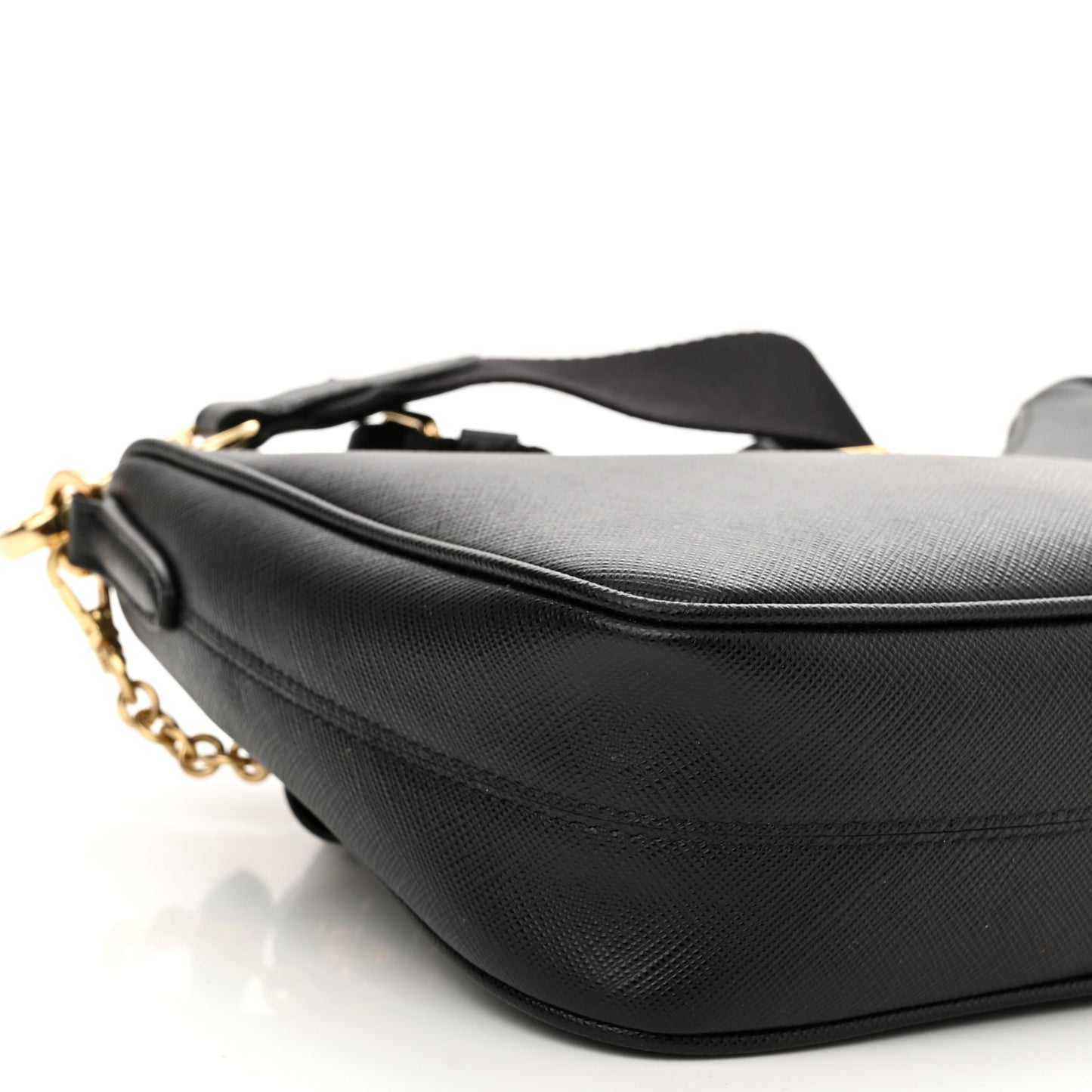 Saffiano Lux Re-Edition 2005 Shoulder Bag Black