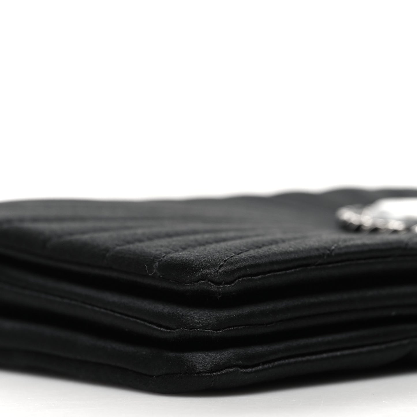 Satin Pleated Chain Embellished Mirror Flap Black