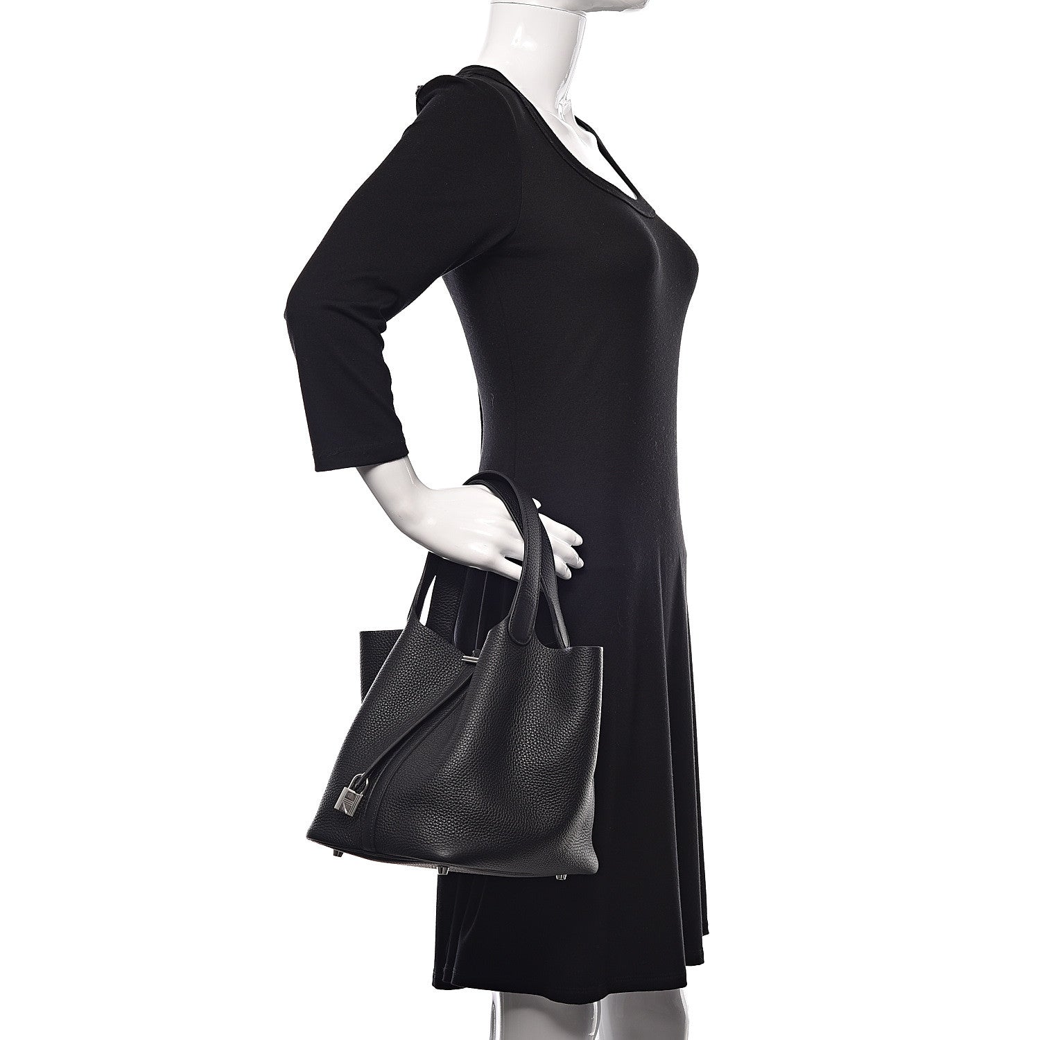 Hermes Taurillon Clemence Picotin Lock 22 MM Black 2 of 11