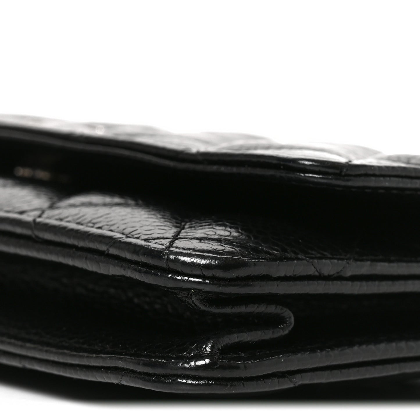 Caviar Quilted Wallet on Chain WOC Black