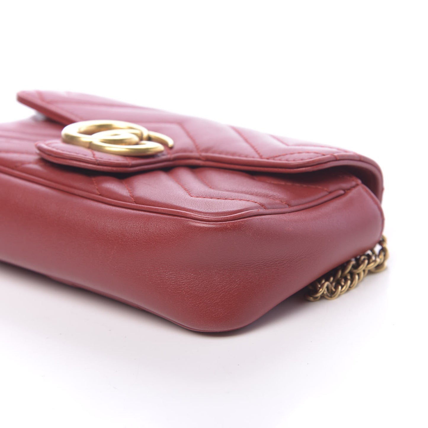 Calfskin Matelasse Super Mini GG Marmont Shoulder Bag Hibiscus Red