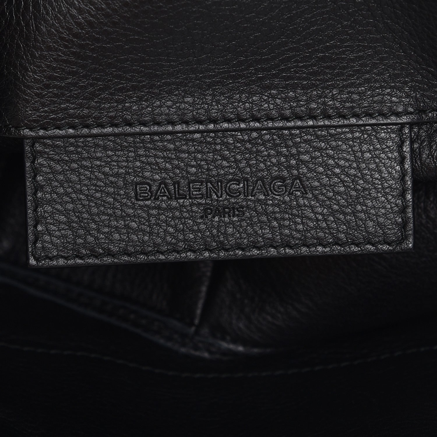 Balenciaga Veau Papier A5 Zip Around Tote Black 6 of 7