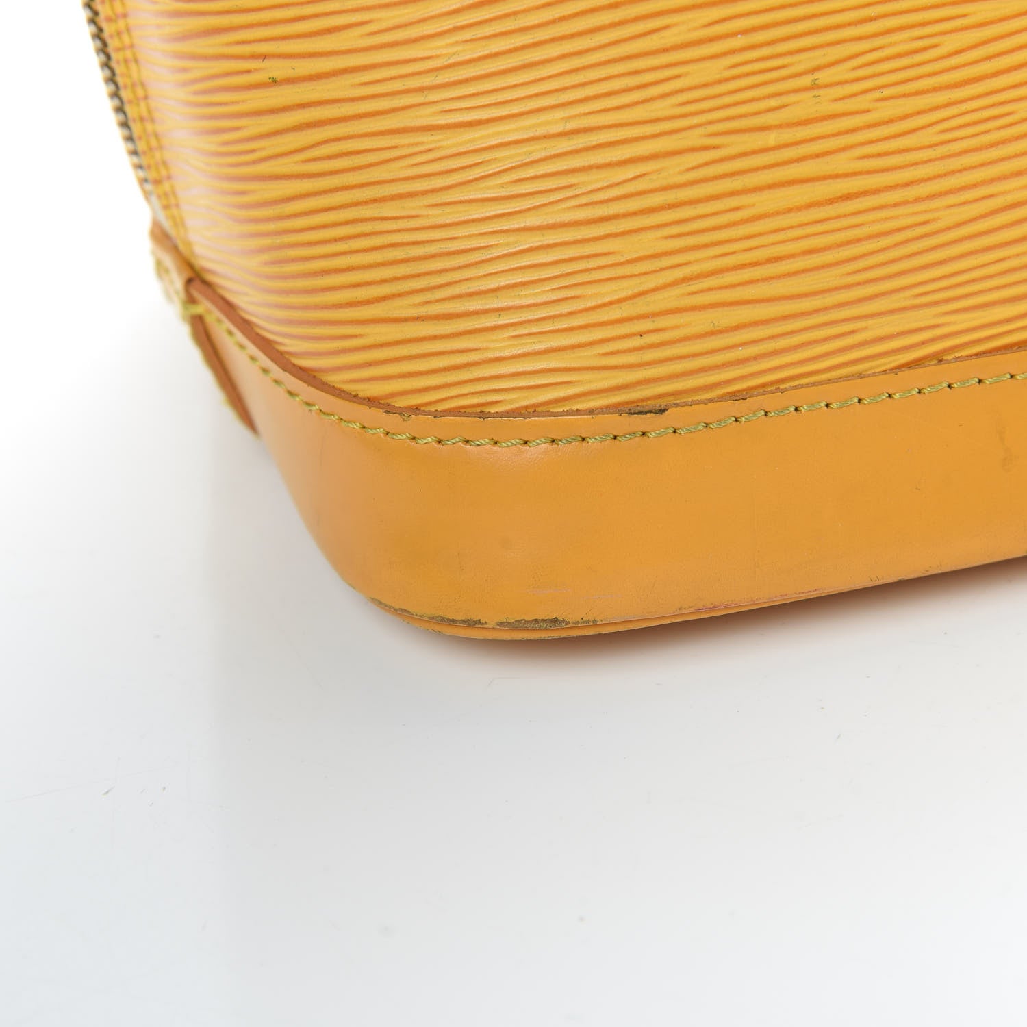 Louis Vuitton Epi Alma PM Tassil 20 of 21