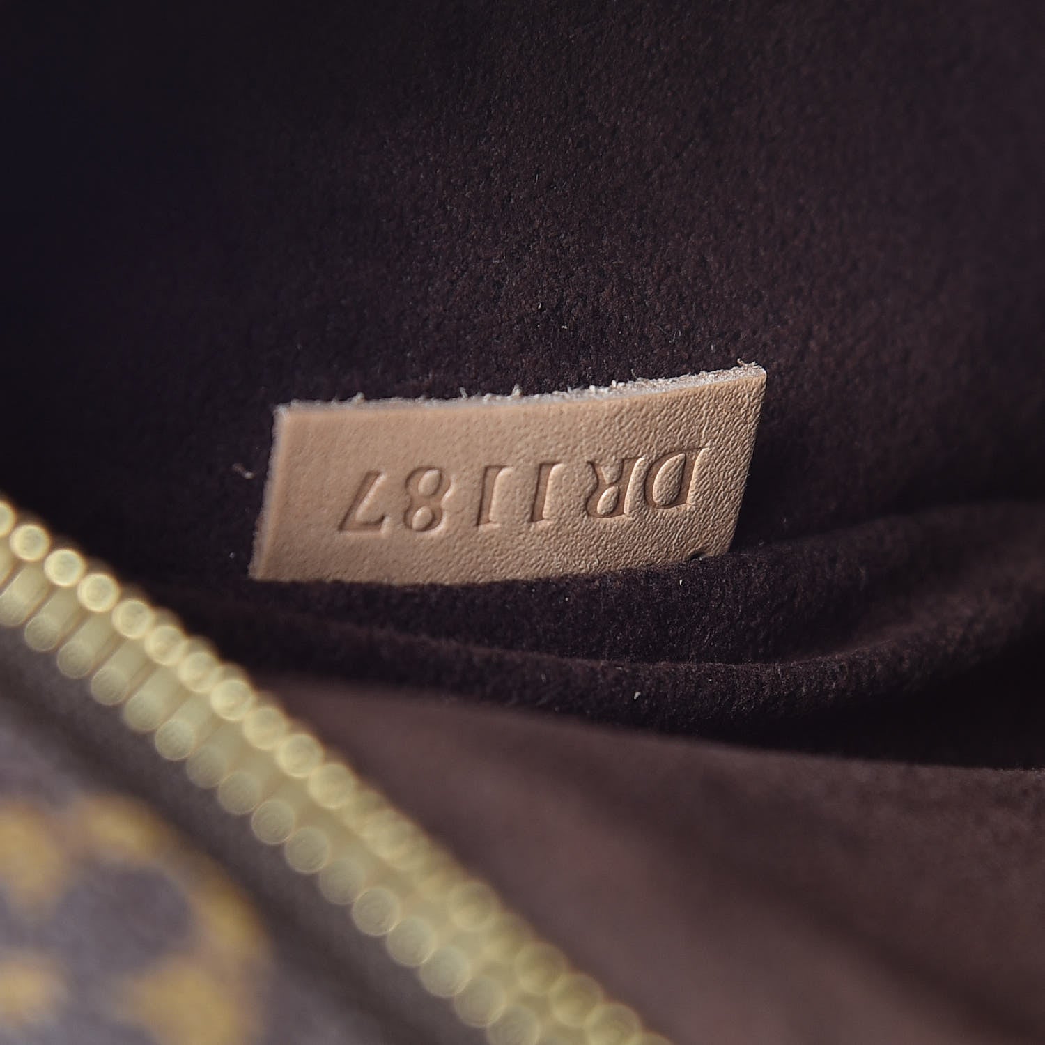 Louis Vuitton Monogram Pochette Metis 7 of 11