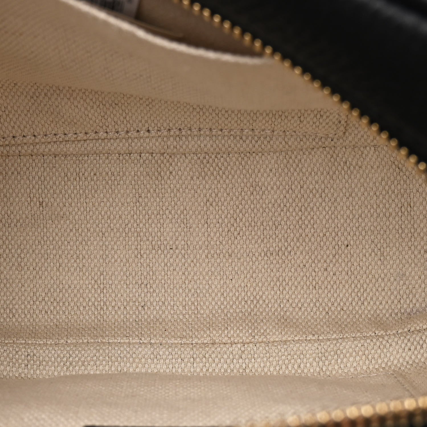 Gucci Pebbled Calfskin Small Soho Disco Bag Black 5 of 10
