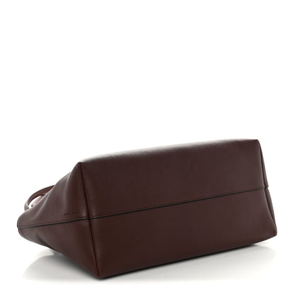 The Row Waxed Calfskin Small Terrasse Shoulder Bag  Inglese 4 of 9