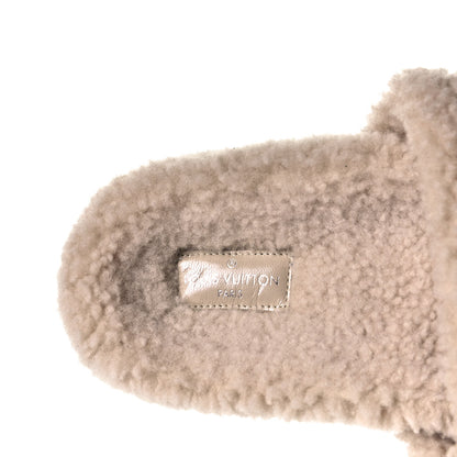 Louis Vuitton Shearling Calfskin Paseo Flat Comfort Mule 38 Beige 6 of 10