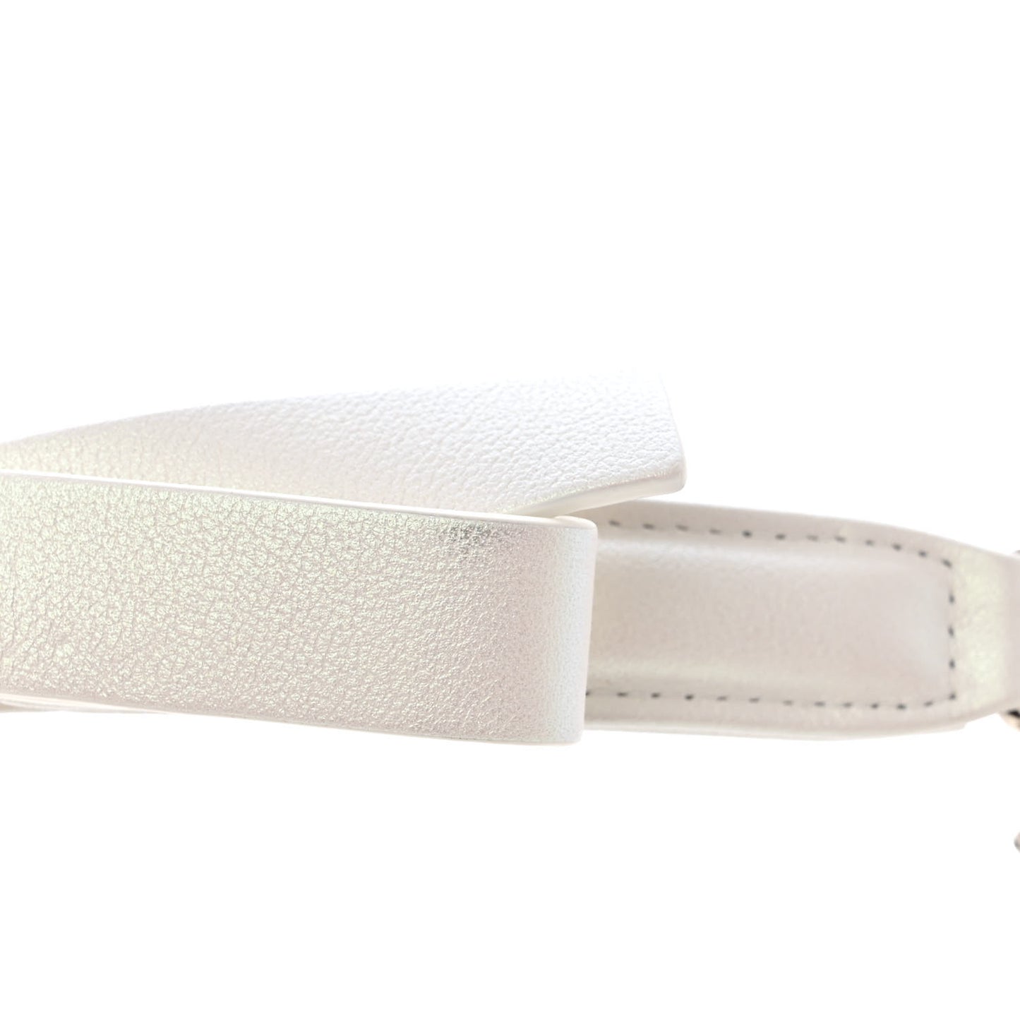 Lambskin Quilted Coco Bow Wallet On Chain WOC White