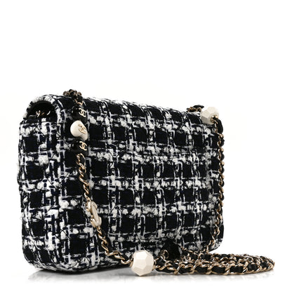 Chanel Tweed Resin Quilted Mini Heart Square Flap Navy White Black 3 of 11