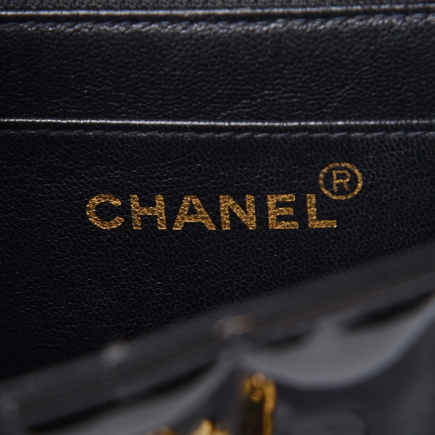 Patent Vertical Quilted Medium Single Flap Black