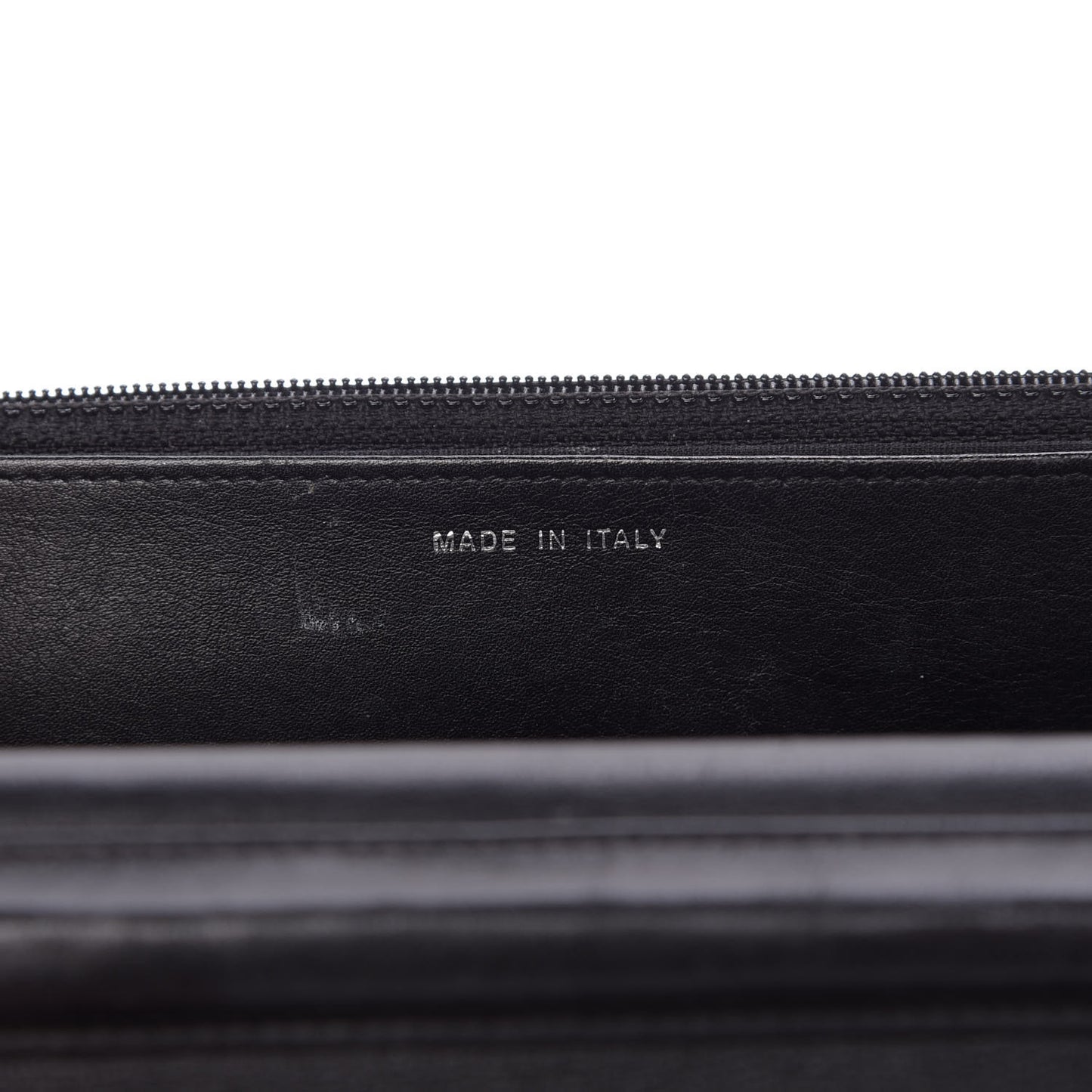 Lambskin Diamond Stitched Wallet On Chain WOC Black