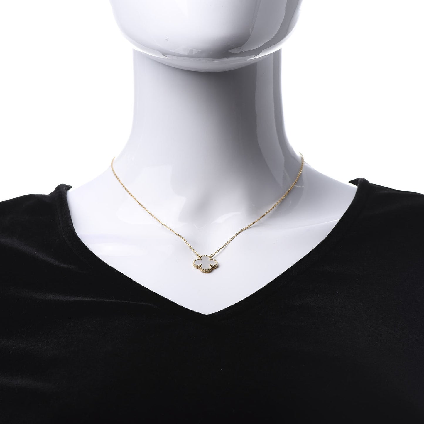 18K Yellow Gold Mother of Pearl Vintage Alhambra Pendant Necklace