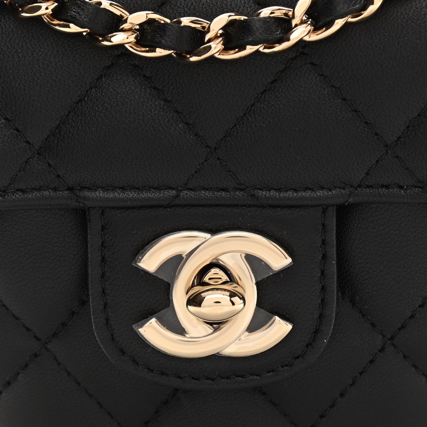 Lambskin Quilted CC In Love Heart Clutch With Chain Black