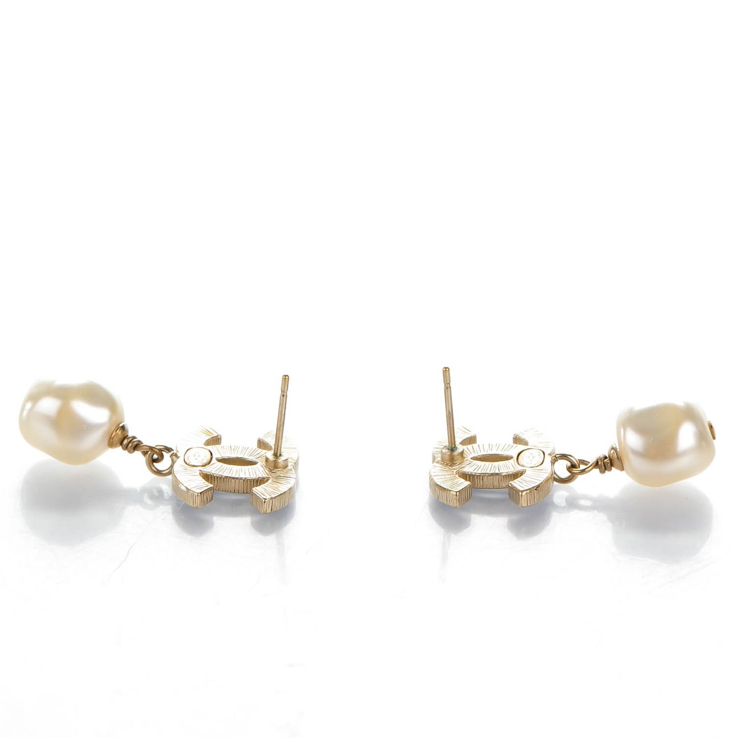 Enamel CC Pearl Dangle Earrings Black