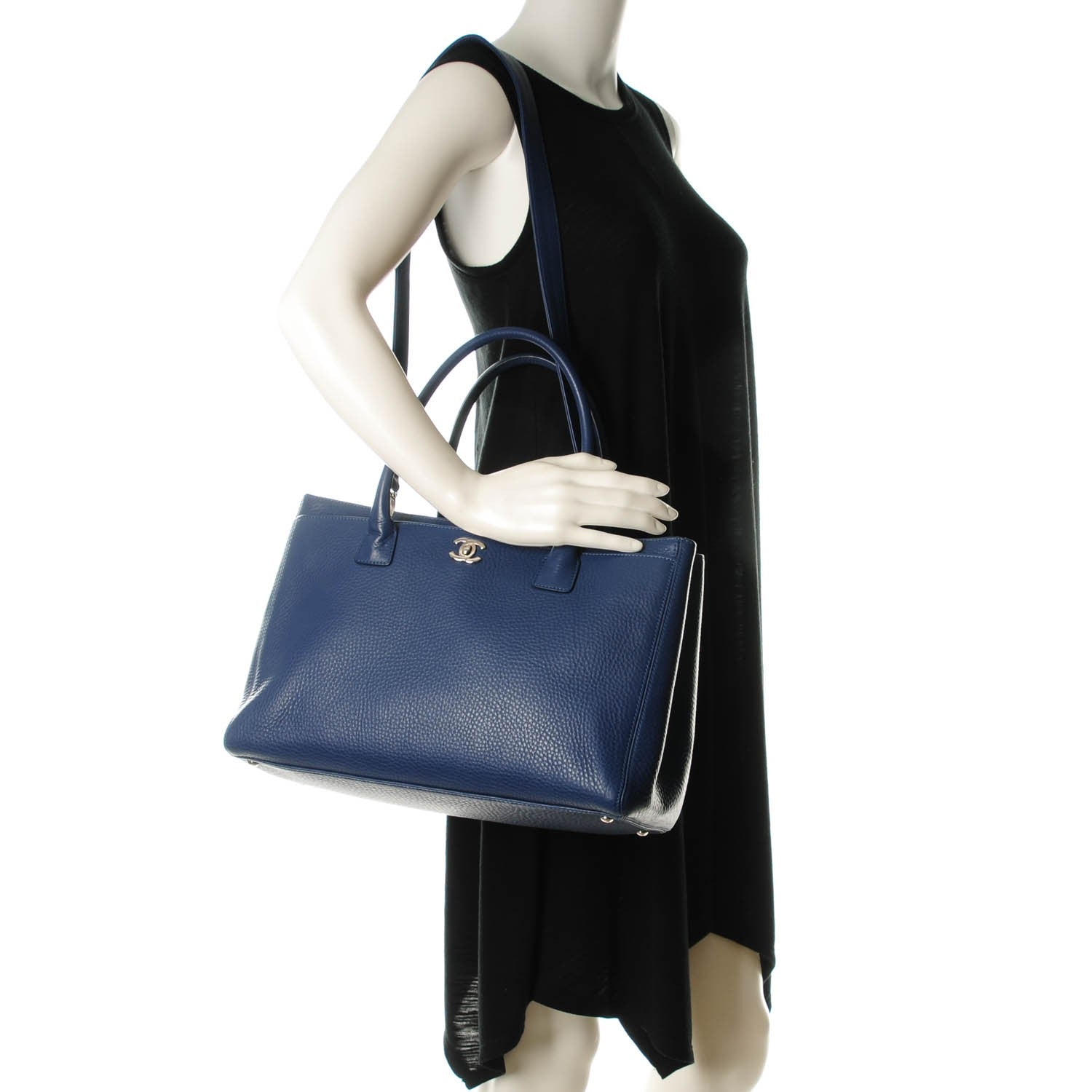 Chanel Deerskin Cerf Executive Shopper Tote Navy 2 of 7