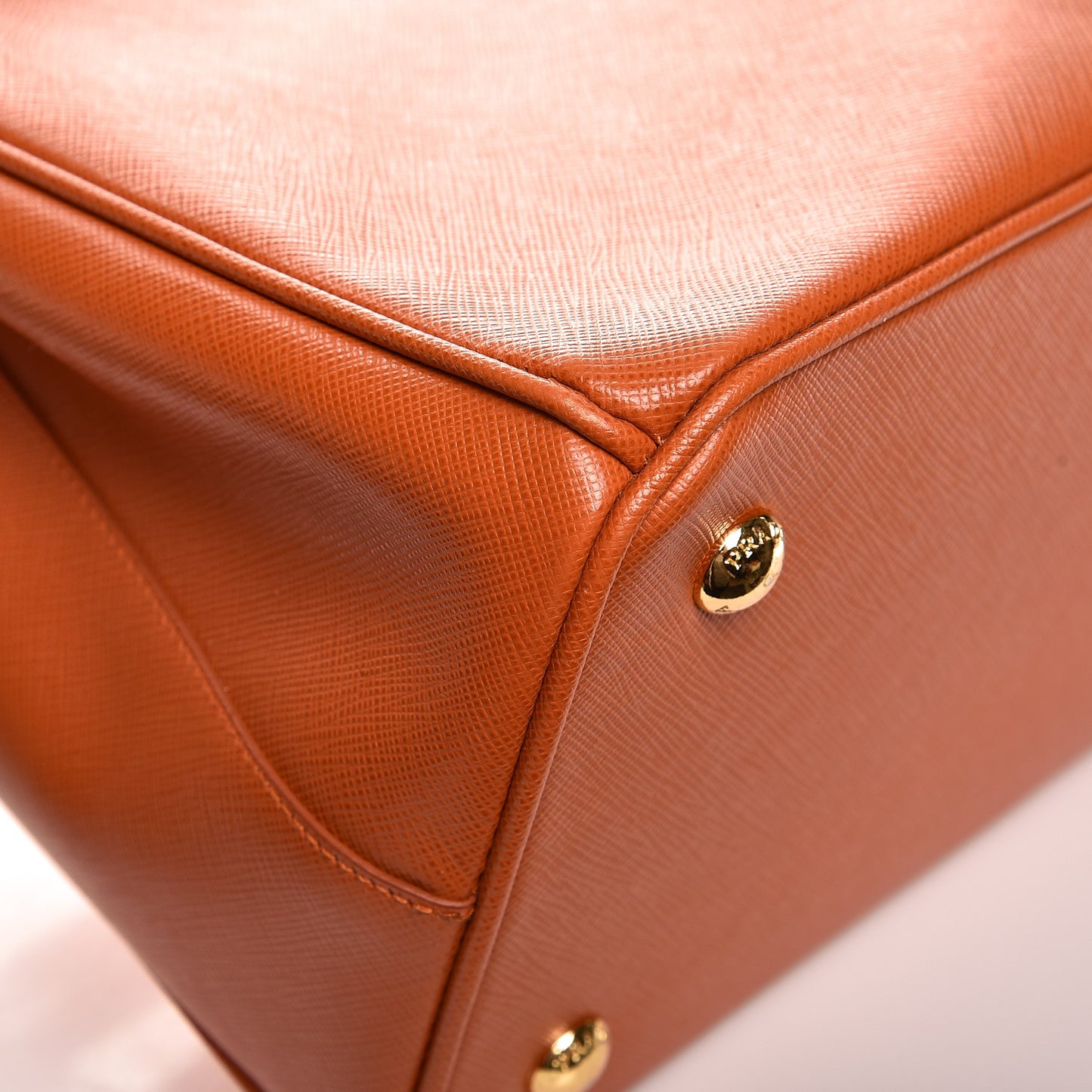 Saffiano Lux Medium Tote Papaya
