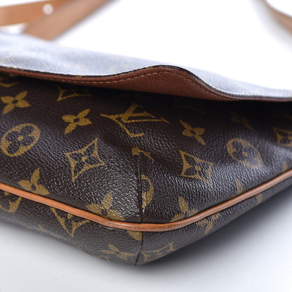 Louis Vuitton Monogram Musette Tango 9 of 11