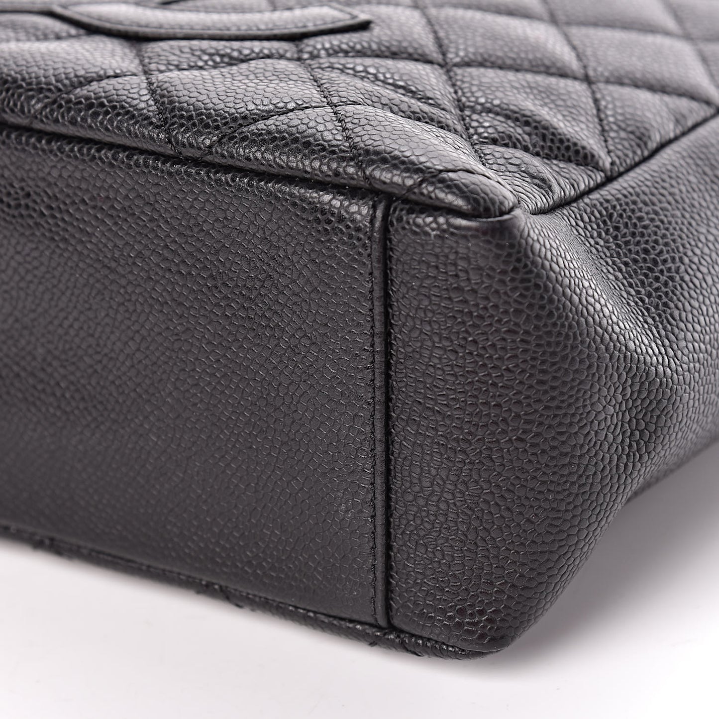 Caviar Quilted Petit Shopping Tote PST Black