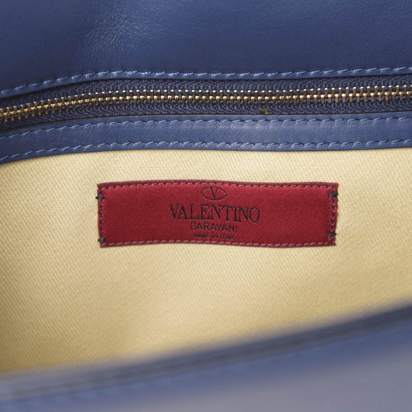 Vitello Medium Glam Lock Rockstud Flap Indigo
