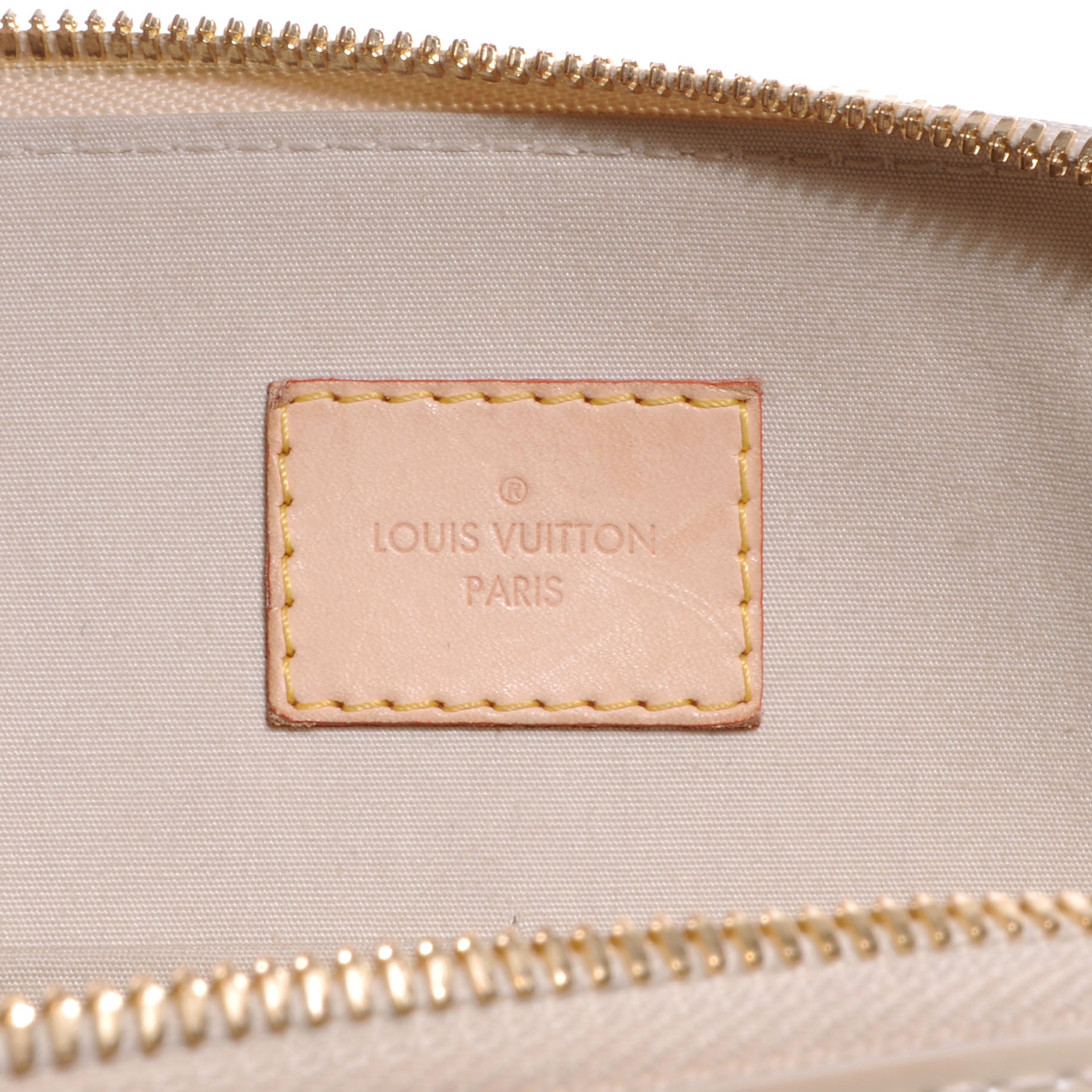Louis Vuitton Vernis Alma PM Blanc Corail 6 of 9