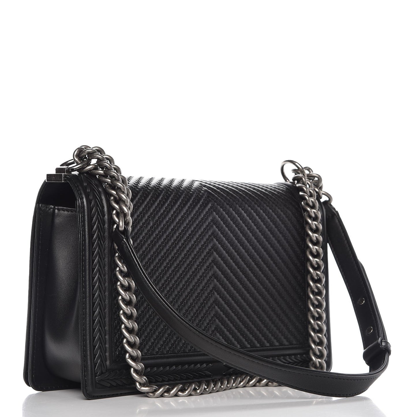 Calfskin Chevron Quilted New Medium Braided Boy Flap Black