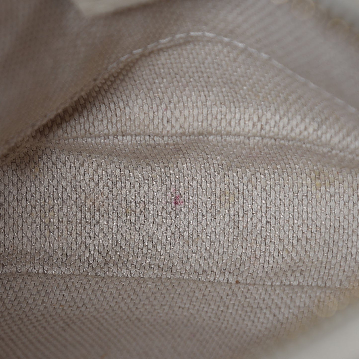 Pebbled Calfskin Mini Soho Chain Bag Off White