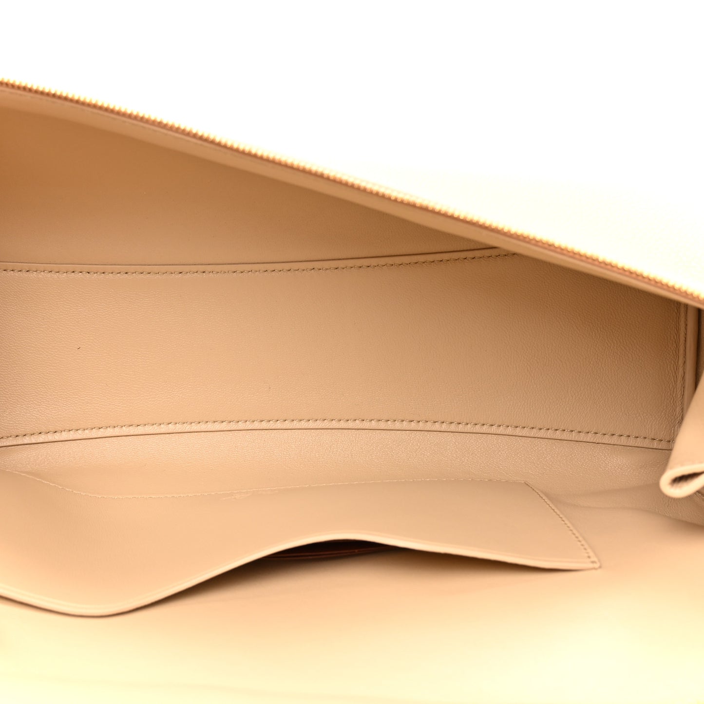 Calfskin Extra Softy Bag L33 Ancient Sandstone