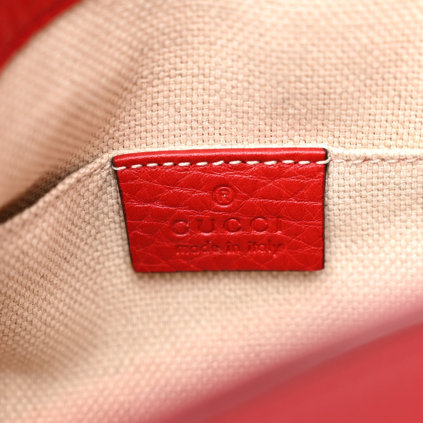 Pebbled Calfskin Small Soho Chain Shoulder Bag Tabasco Red