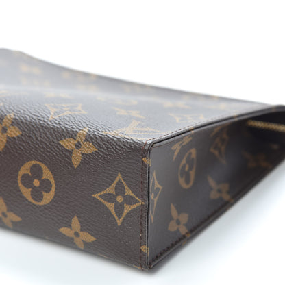 Louis Vuitton Monogram Toiletry Pouch 19 8 of 10