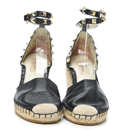 Valentino Garavani Grained Calfskin Rockstud Ankle Wrap Espadrille 15/85mm Wedges 35 Black Light Ivory 2 of 6
