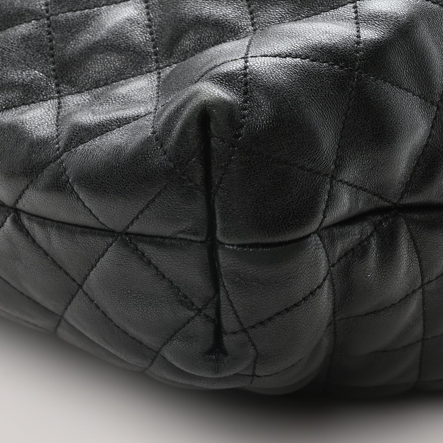 Lambskin Quilted Maxi Icare Shopping Tote Black