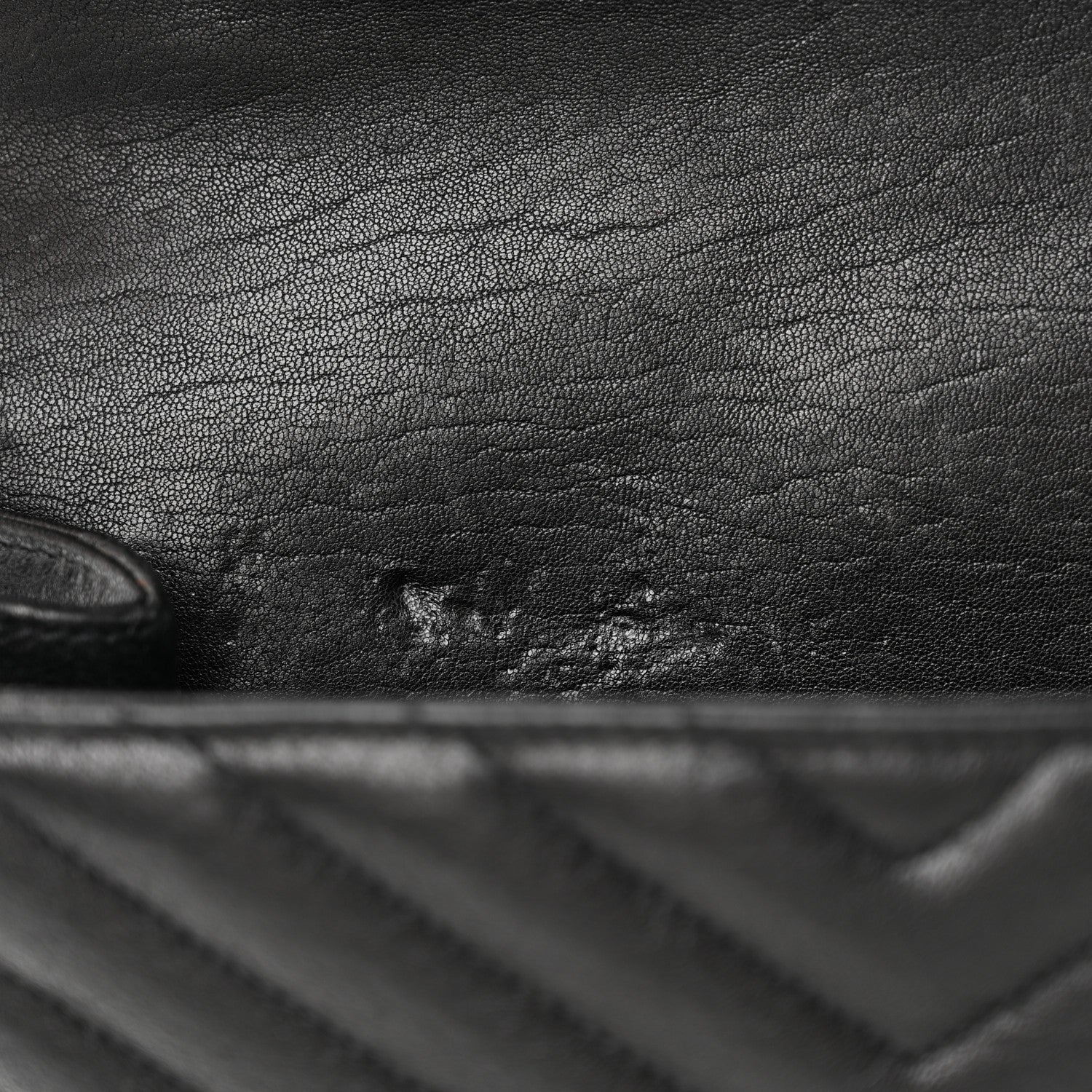 Saint Laurent Sheepskin Matelasse Chevron Monogram Monochrome Medium College Bag Black 12 of 12