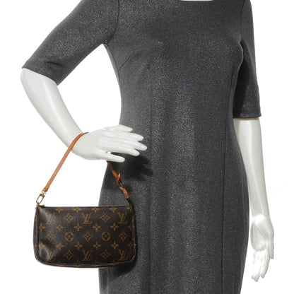 Louis Vuitton Monogram Accessories Pochette 2 of 7