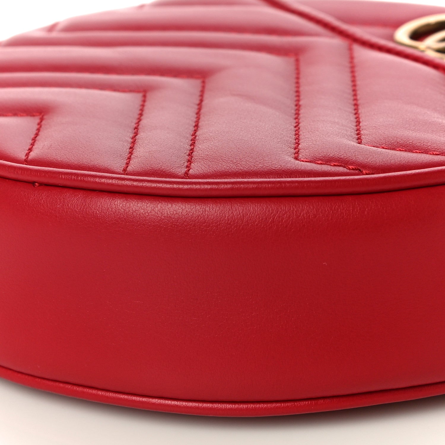 Gucci Calfskin Matelasse GG Marmont Round Wrist Wallet Hibiscus Red 10 of 10