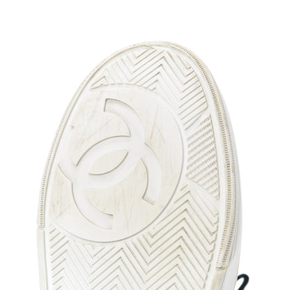 Chanel Calfskin Womens Logo Sneakers 39 White Black 18 of 23