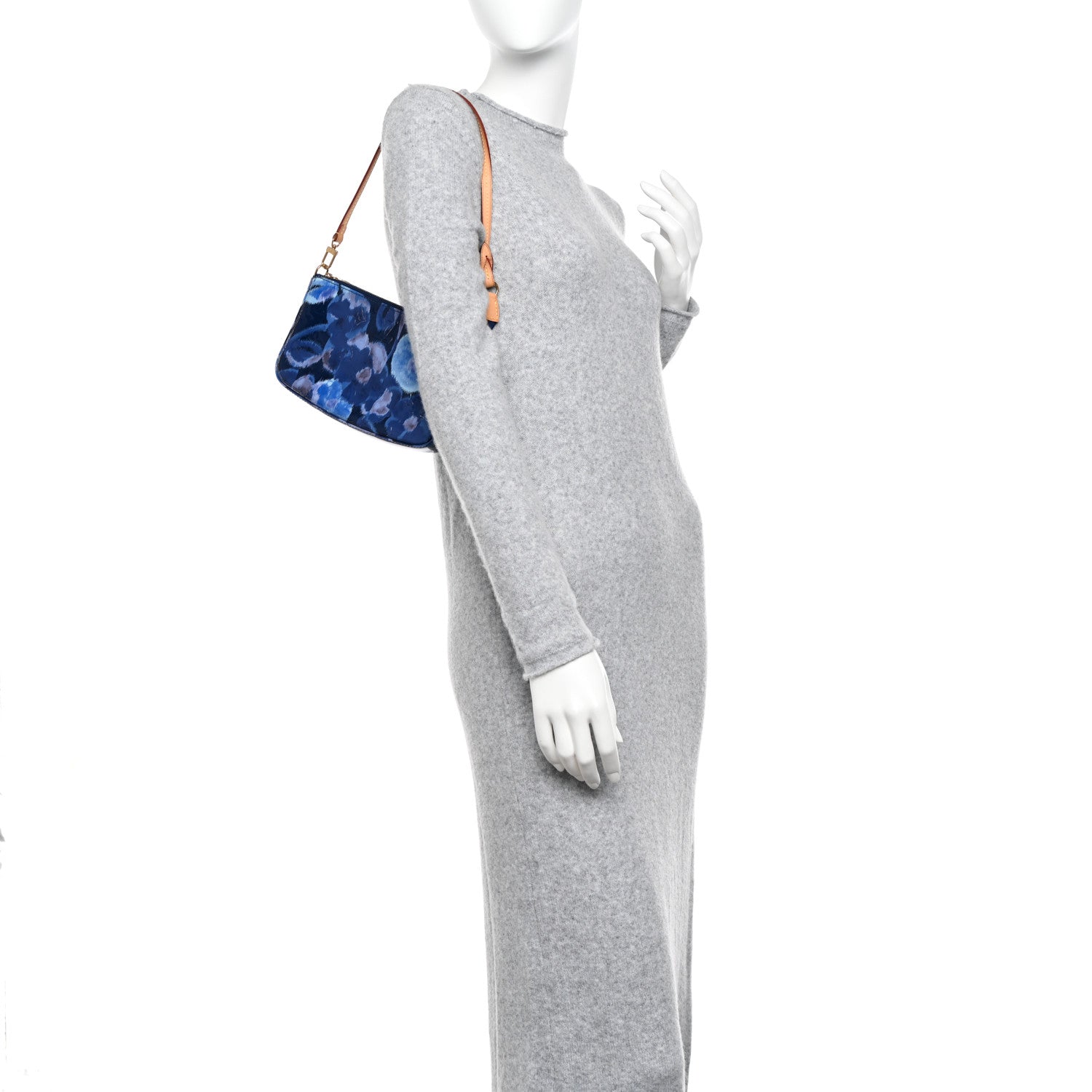 Louis Vuitton Vernis Ikat Pochette Accessories NM Grand Blue 2 of 9