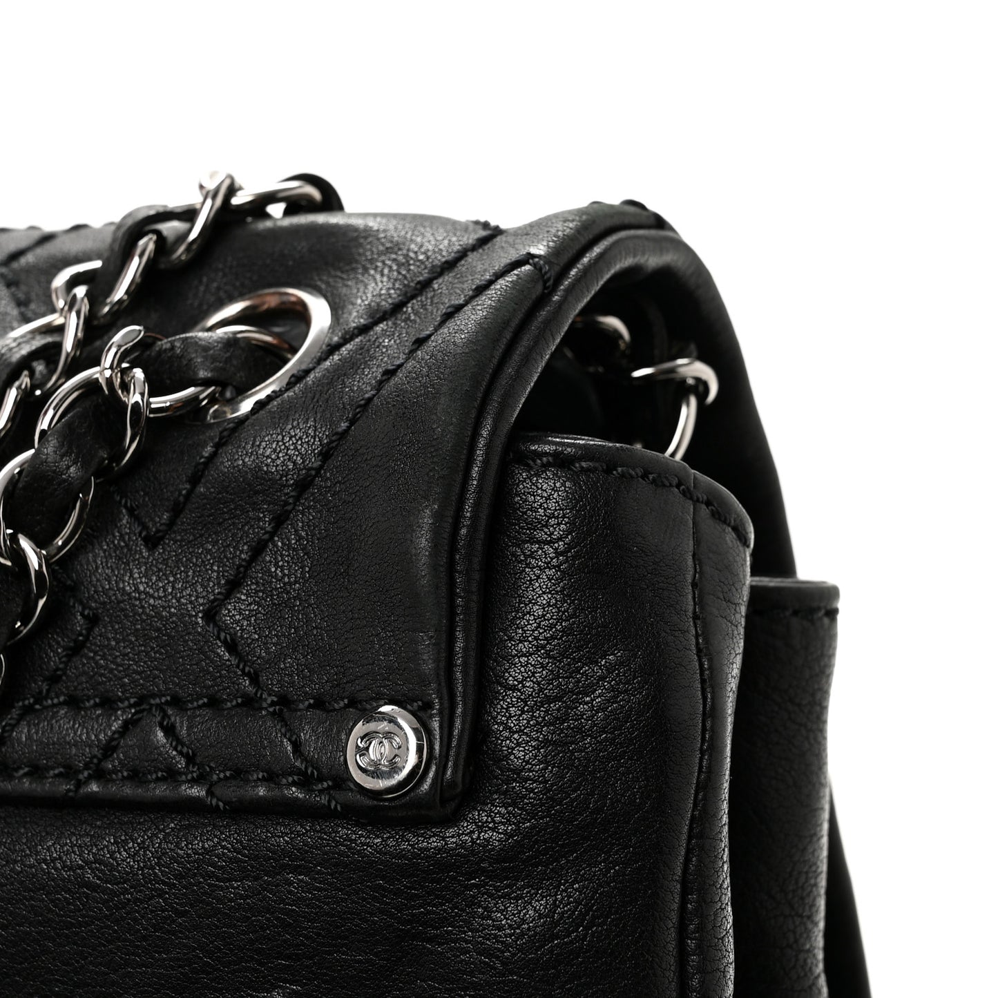 Calfskin Diamond Stitch Large Messenger Black