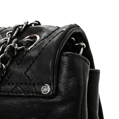 Chanel Calfskin Diamond Stitch Large Messenger Black 13 of 15