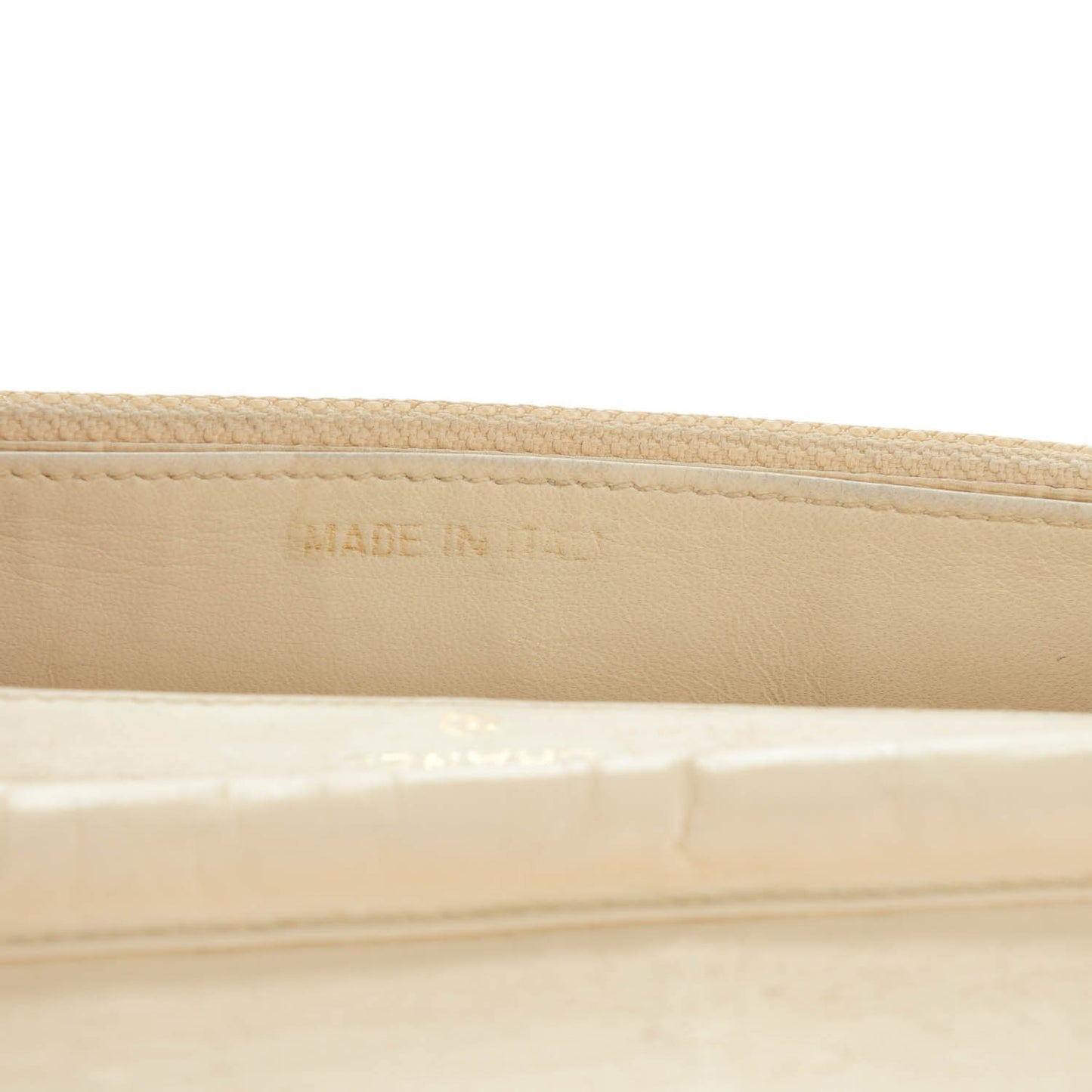 Caviar Timeless CC Wallet On Chain WOC Beige Clair