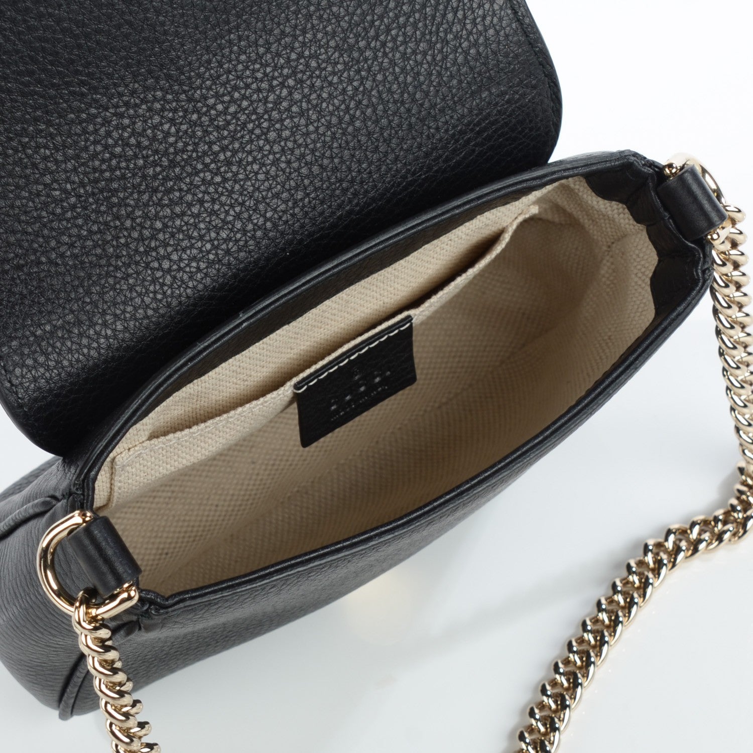 Gucci Pebbled Calfskin Small Soho Flap Crossbody Black 5 of 7