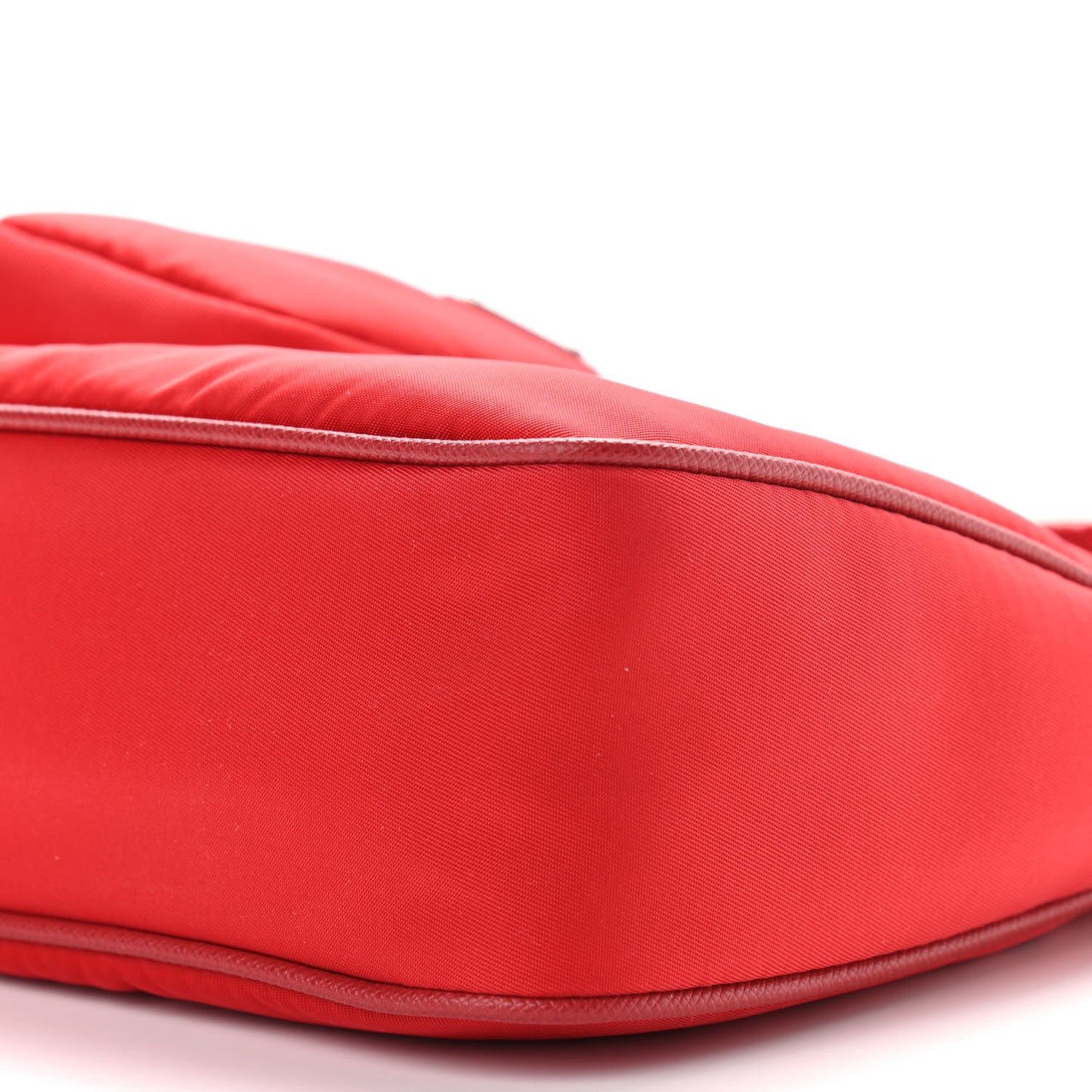 Nylon Re-Edition 2005 Shoulder Bag Rosso