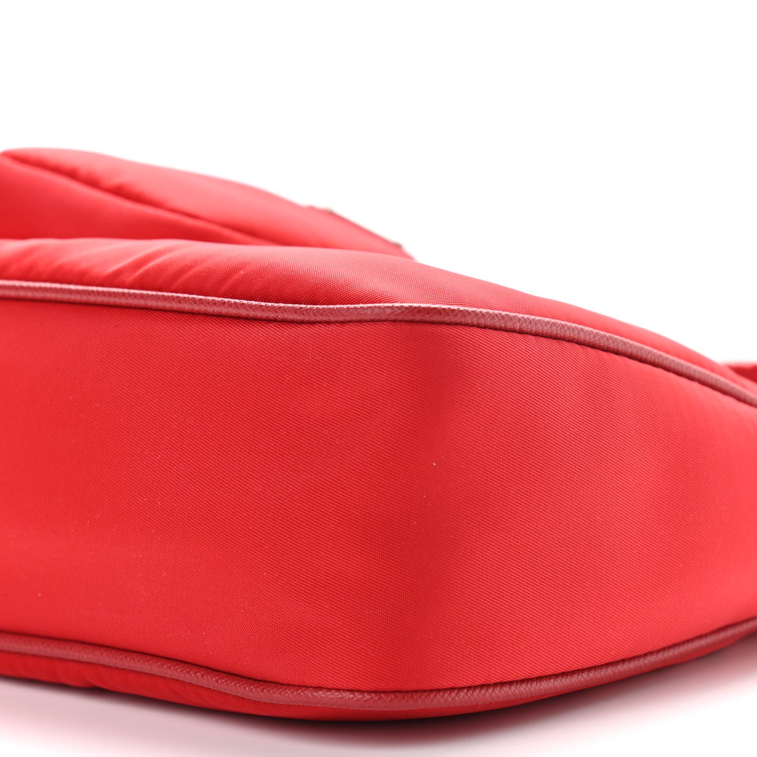 Prada Nylon Re-Edition 2005 Shoulder Bag Rosso 6 of 11