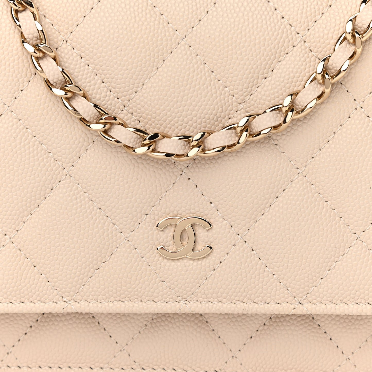 Caviar Quilted Wallet On Chain WOC Light Beige