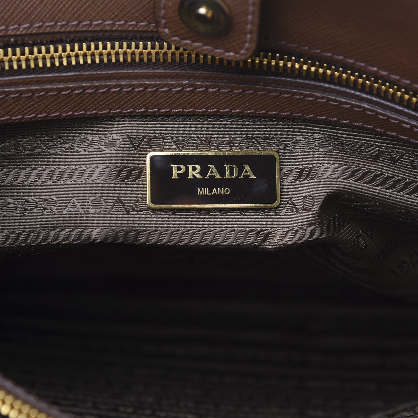 Saffiano Lux Medium Tote Palissandro