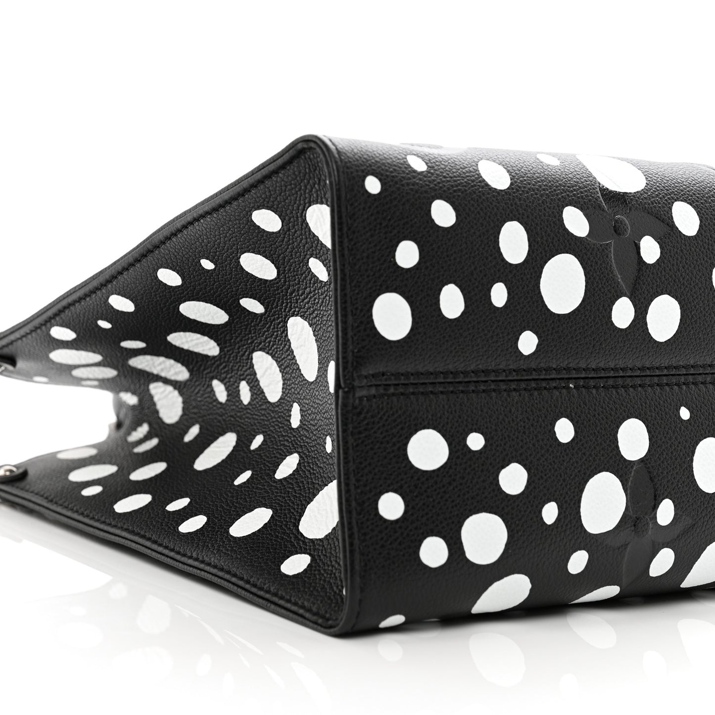 LV X YK Empreinte Monogram Giant Onthego MM Black