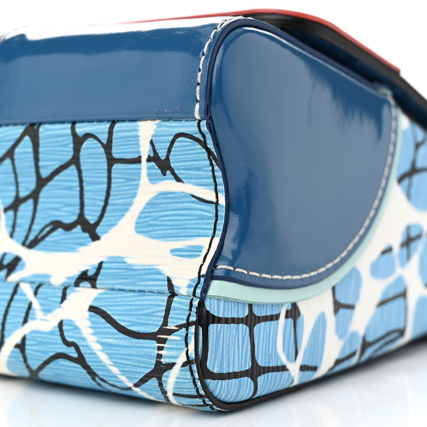 Epi Twist Shoulder Bag MM Aqua