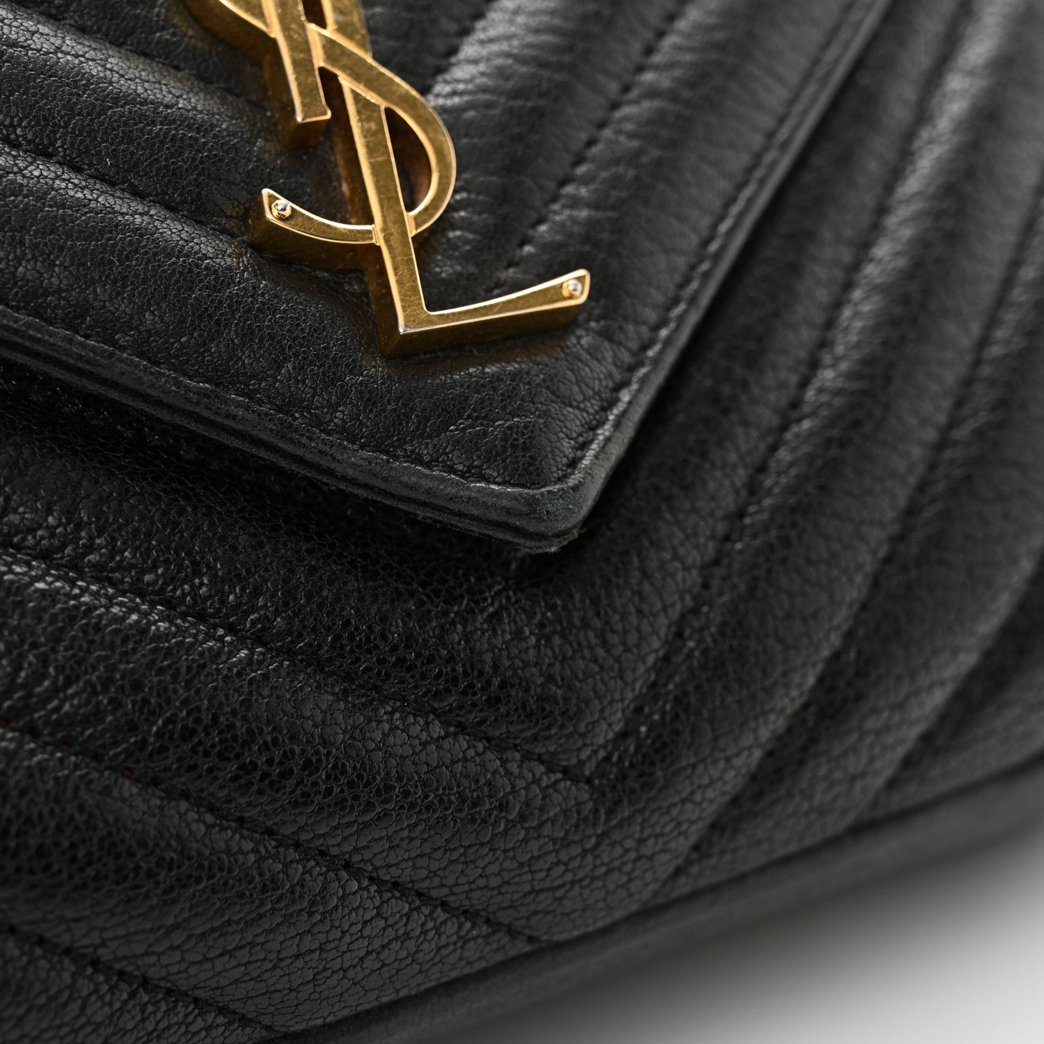 Saint Laurent Sheepskin Matelasse Chevron Monogram Medium College Bag Black 17 of 19