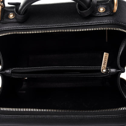 Chanel Caviar Quilted Medium CC Filigree Vanity Case Black 4 of 5
